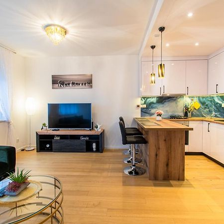 Apartmán Flexible Selfcheckins 38 - Zagreb - Garage - Loggia - New - Luxury - Exteriér fotografie